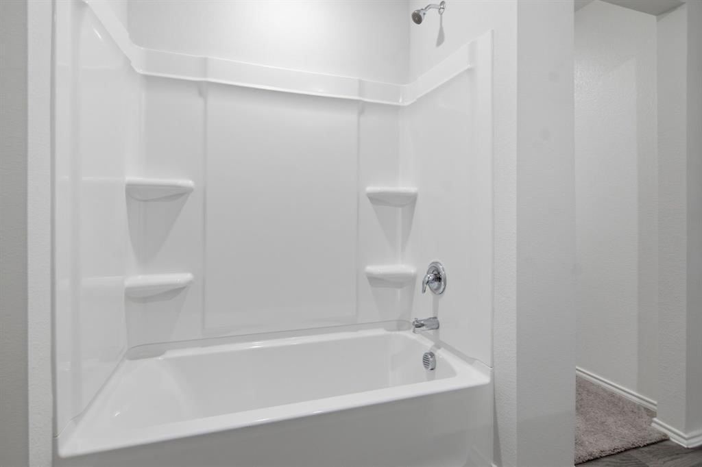 318 Azalea Trail Property Photo 20