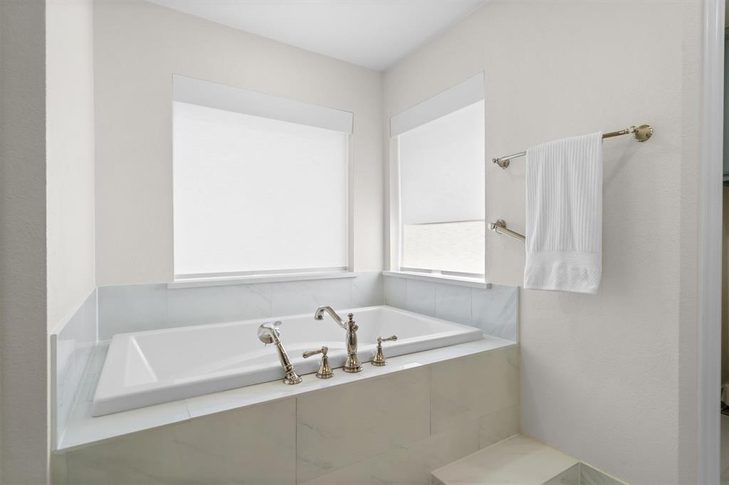 7409 Stallion Circle Property Photo 19
