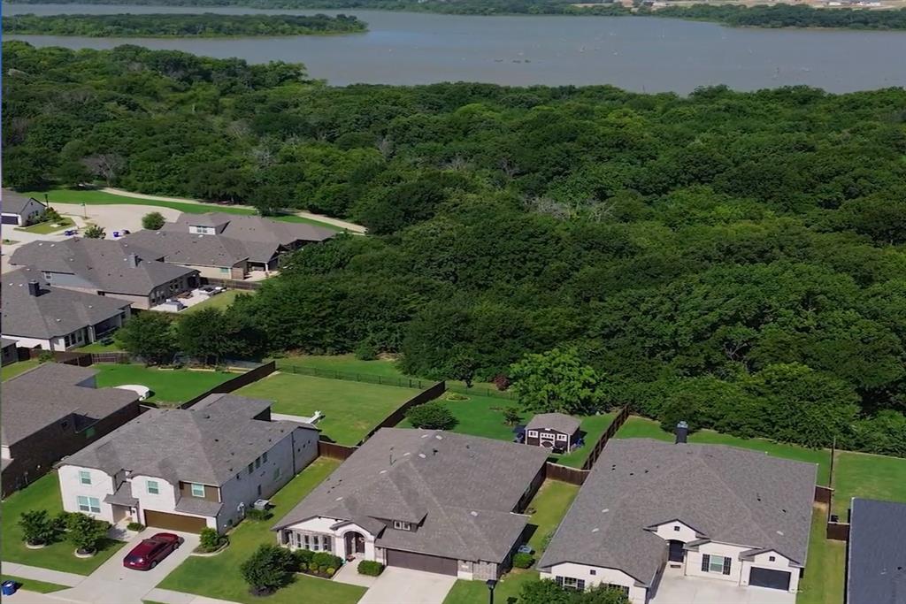 628 Lake Cove Drive Property Photo 1