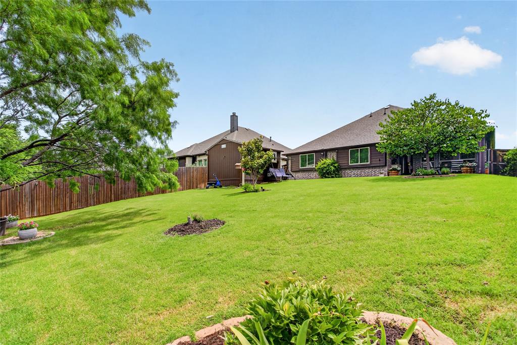 628 Lake Cove Drive Property Photo 36