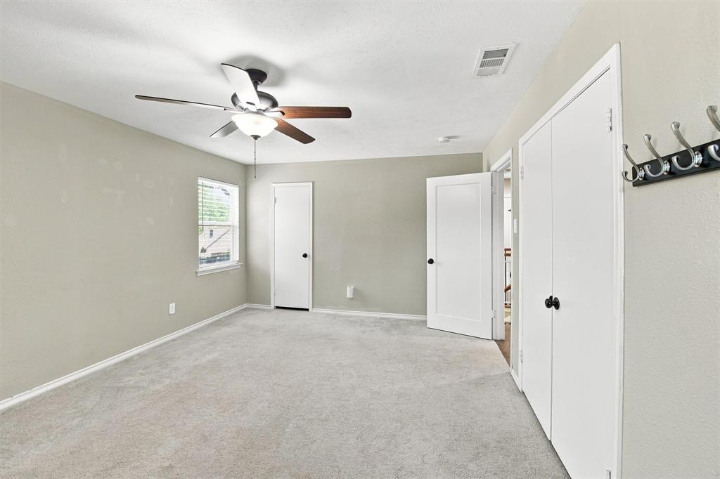 12235 Treeview Lane Property Photo 16