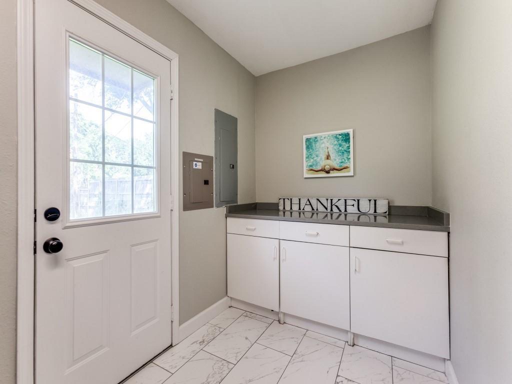 12235 Treeview Lane Property Photo 30