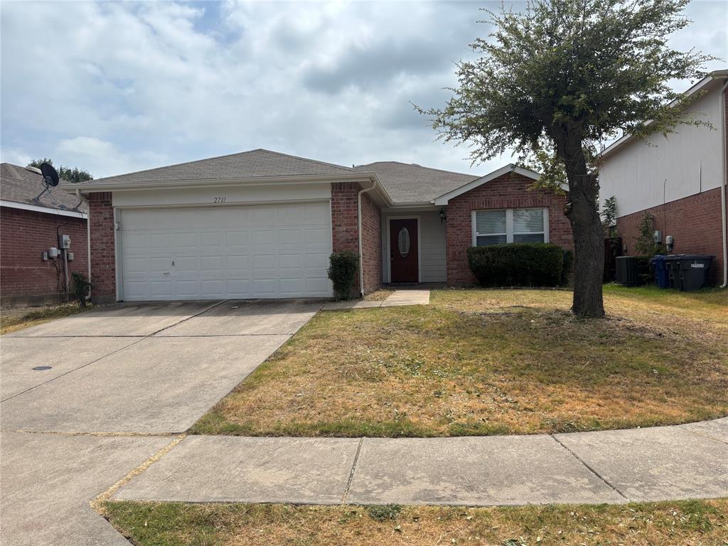 2711 Prairie Creek Drive Property Photo 1