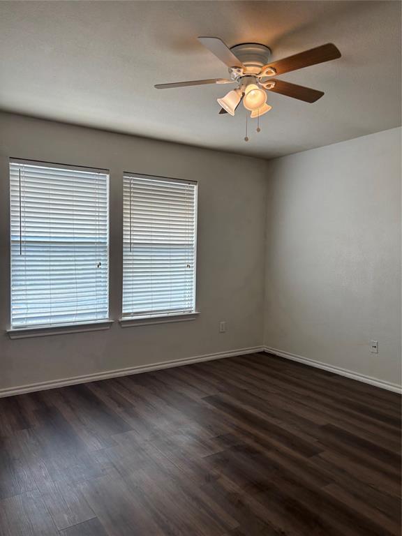 2711 Prairie Creek Drive Property Photo 13