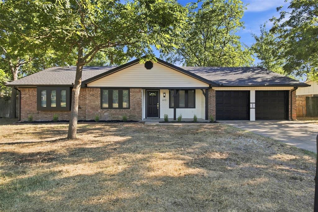 612 Simpson Terrace Property Photo 1