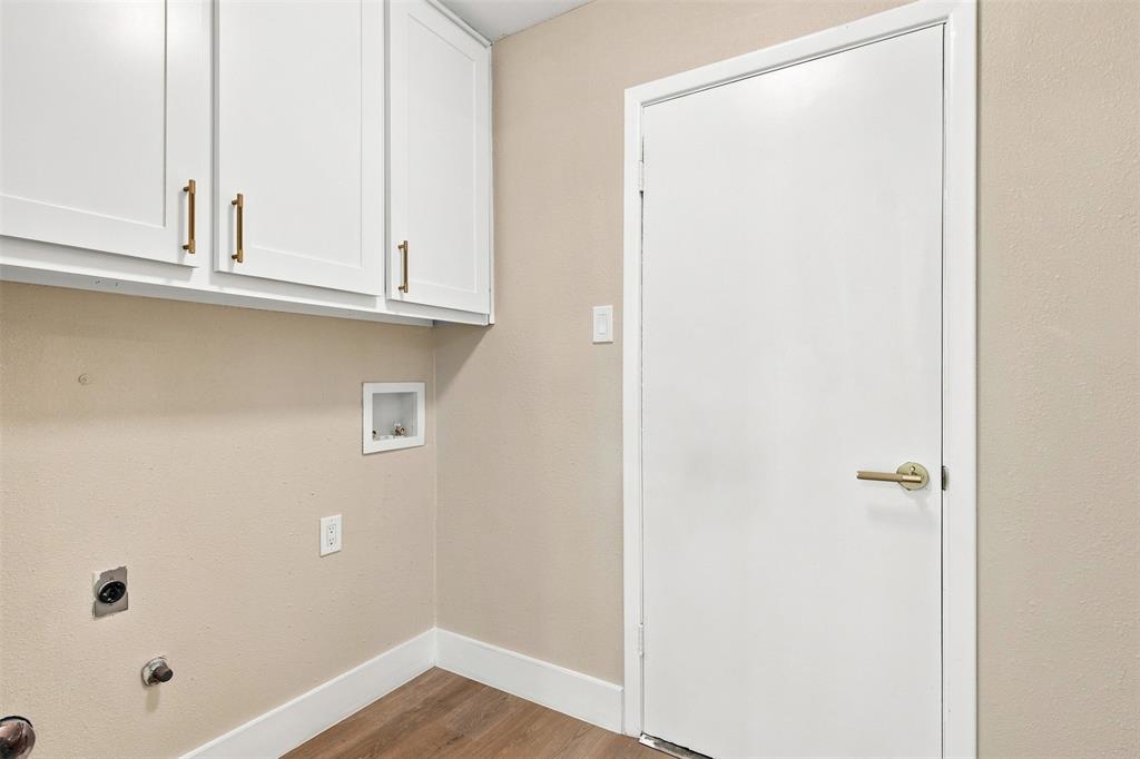 612 Simpson Terrace Property Photo 12