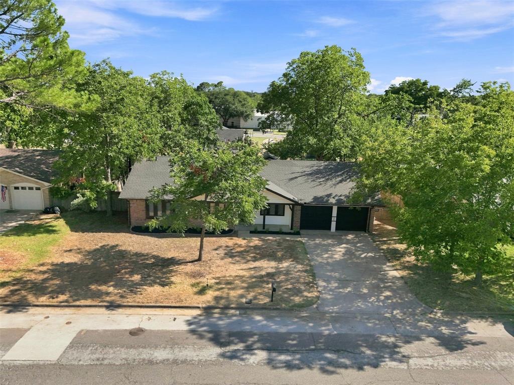 612 Simpson Terrace Property Photo 32