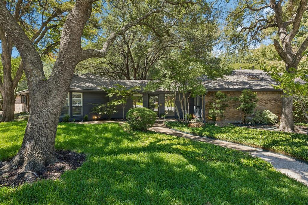 6542 Clearhaven Circle Property Photo 1