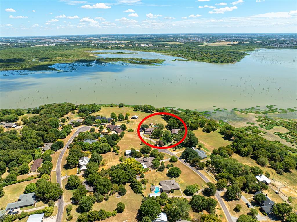 192 Mallard Point Property Photo 8