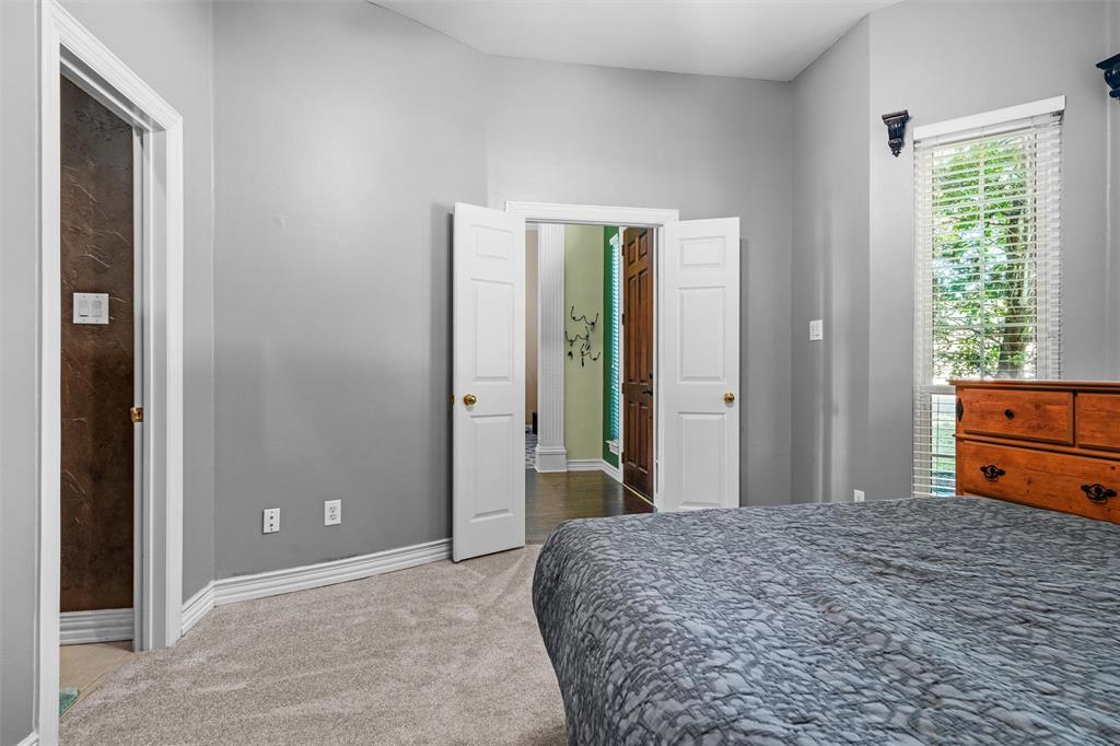 500 Overhill Drive Property Photo 19