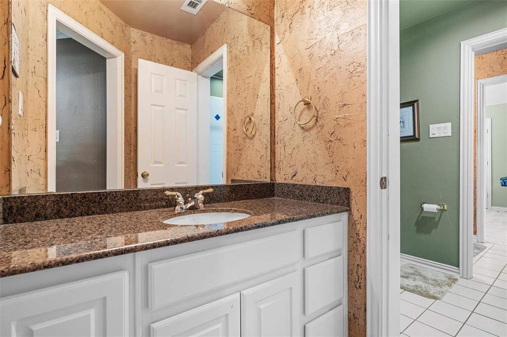 500 Overhill Drive Property Photo 23