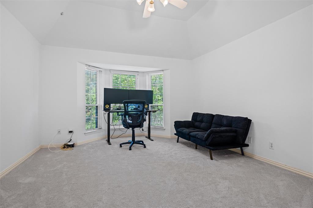 500 Overhill Drive Property Photo 26