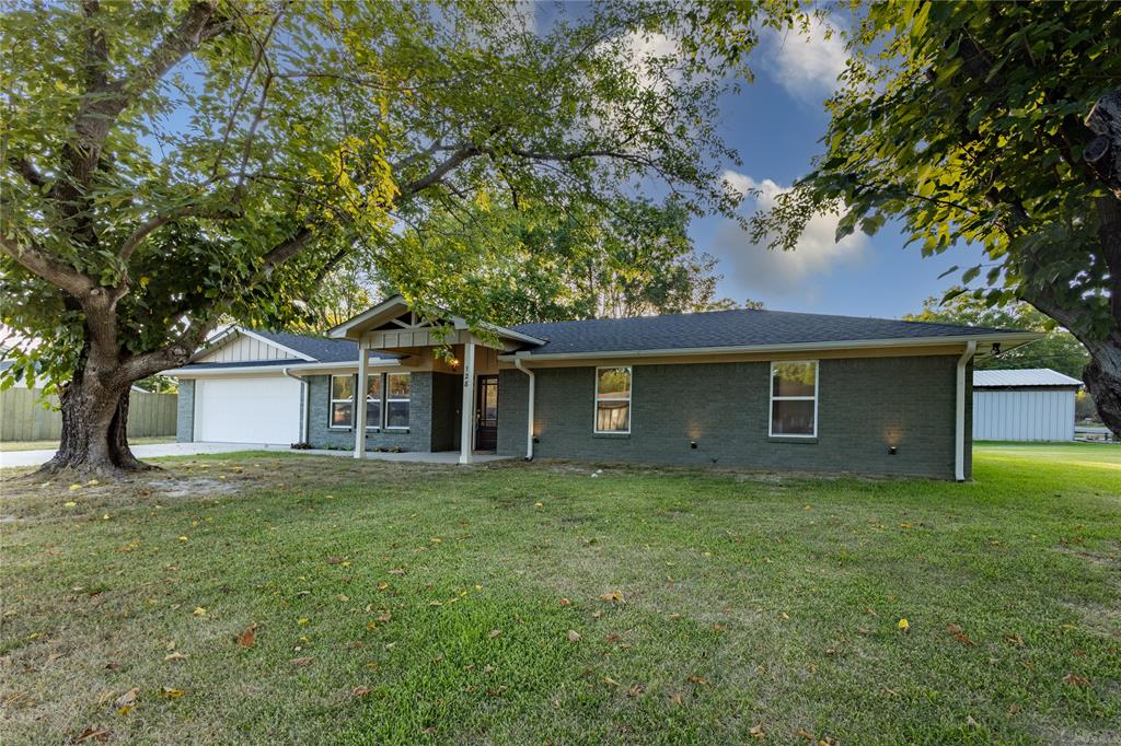 128 N Osborn Street Property Photo 2