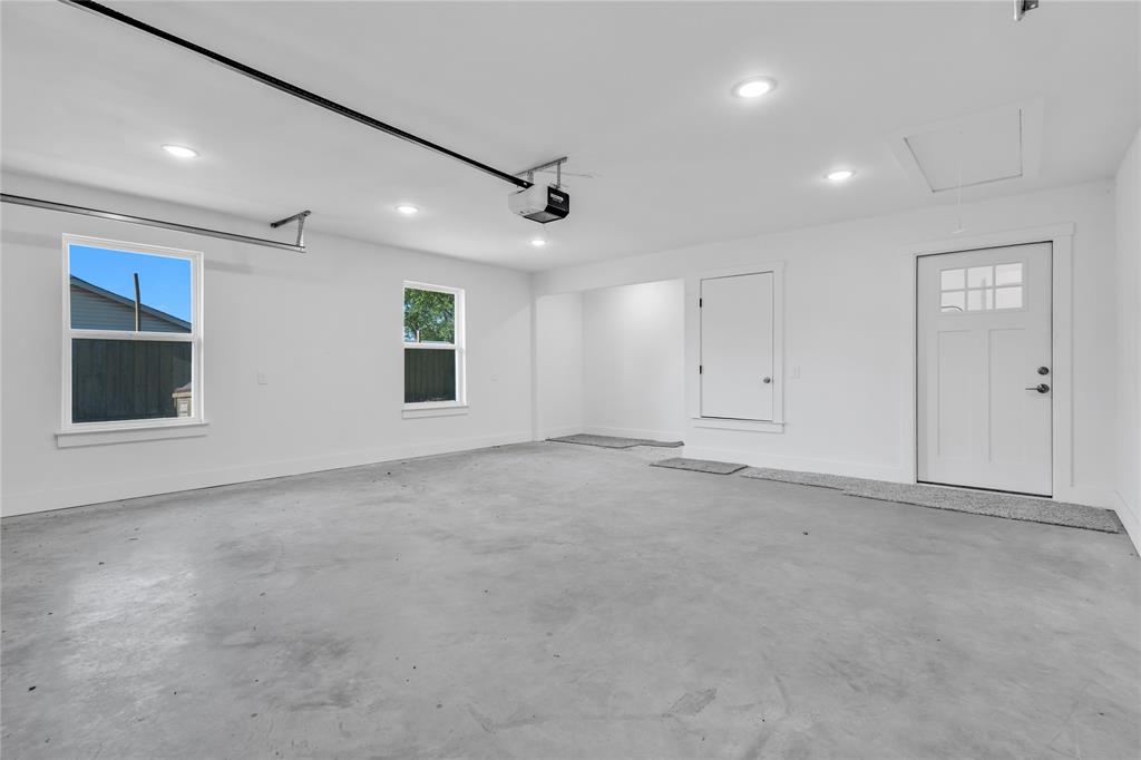 128 N Osborn Street Property Photo 22