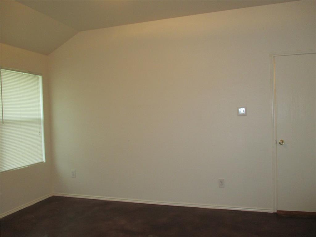 719 Hallvale Drive Property Photo 10