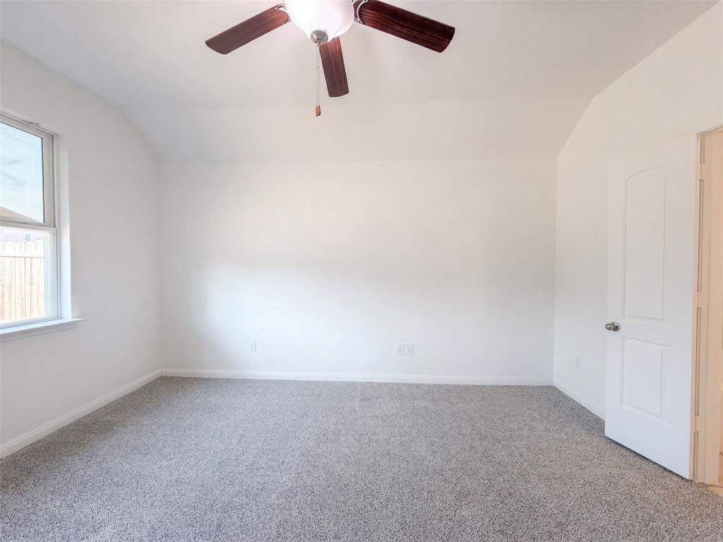 4101 Tower Lane Property Photo 14