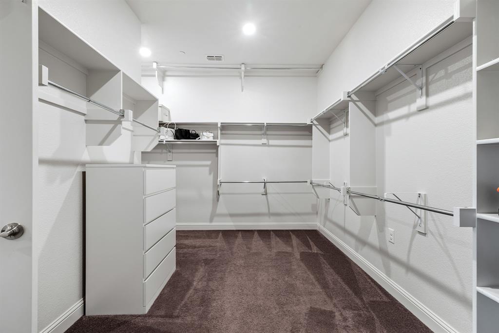 5204 Westfield Drive Property Photo 15