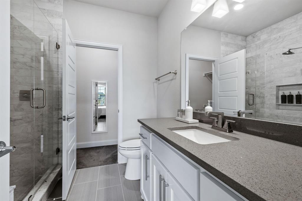 5204 Westfield Drive Property Photo 26