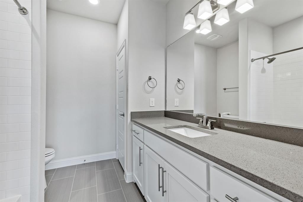 5204 Westfield Drive Property Photo 30
