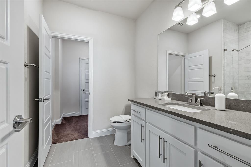 5204 Westfield Drive Property Photo 32