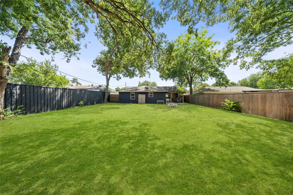 2431 Gross Road Property Photo 31