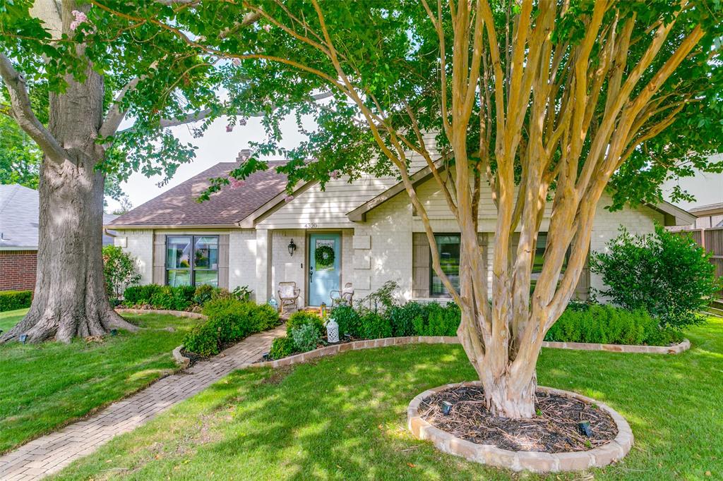 4320 Hillshire Court Property Photo 2