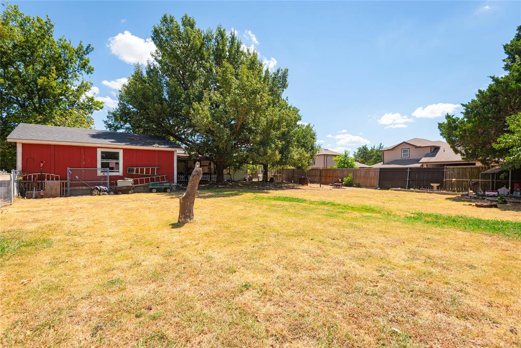 305 Westmoreland Circle Property Photo 4