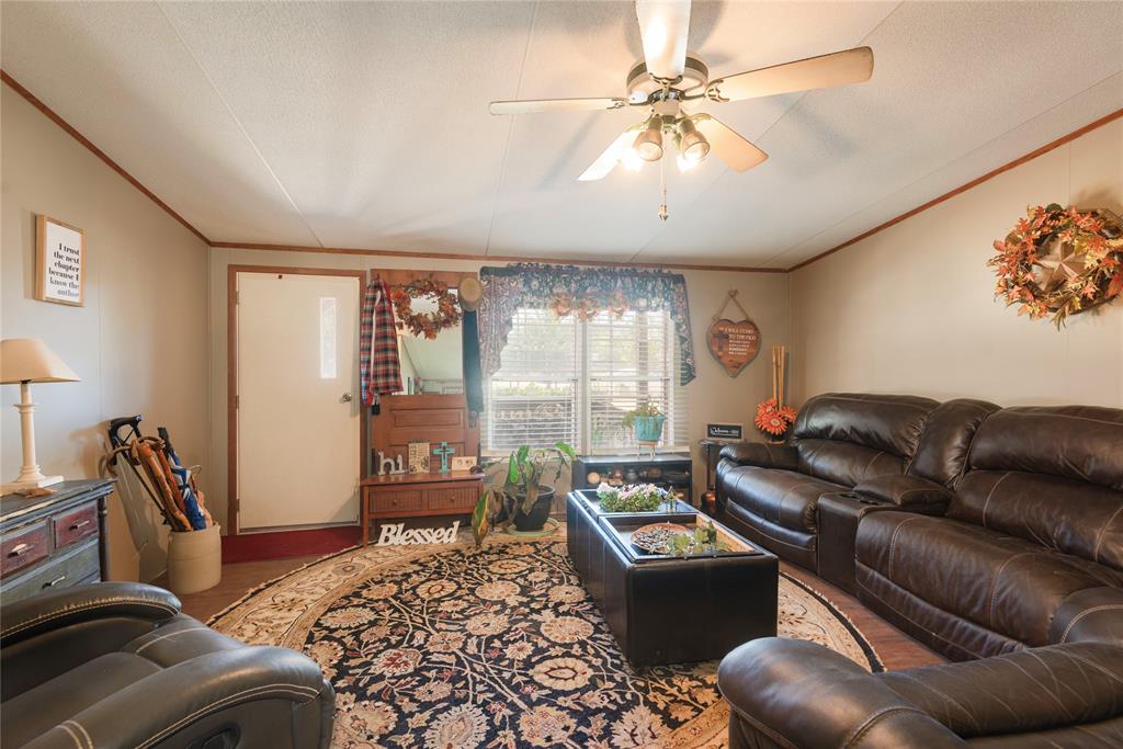 305 Westmoreland Circle Property Photo 8