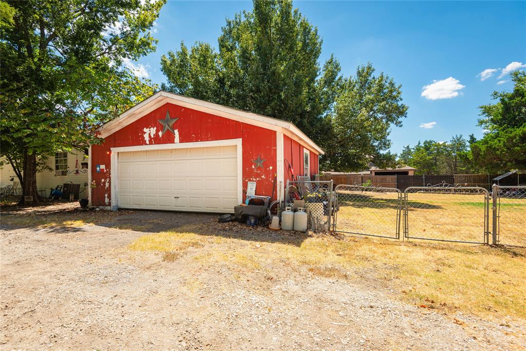 305 Westmoreland Circle Property Photo 19