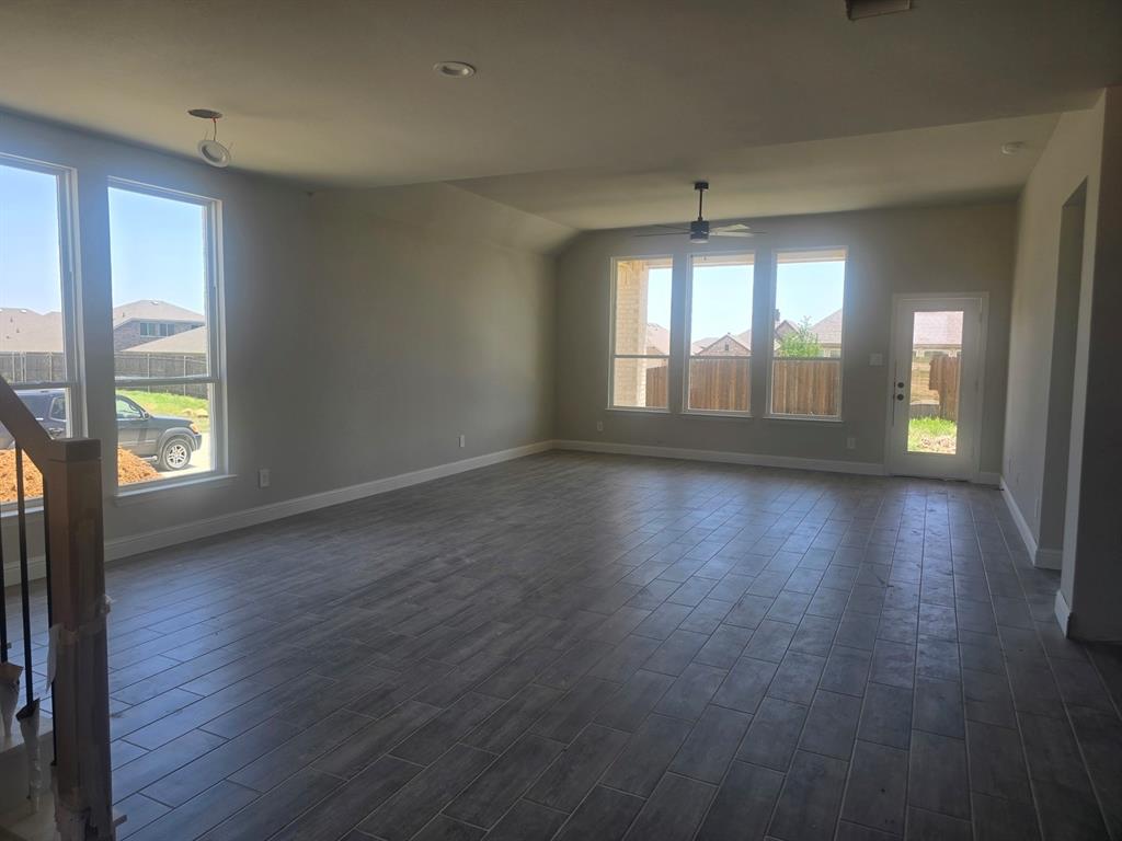 4449 Sweet Clover Lane Property Photo 6