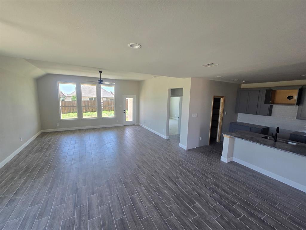 4449 Sweet Clover Lane Property Photo 7