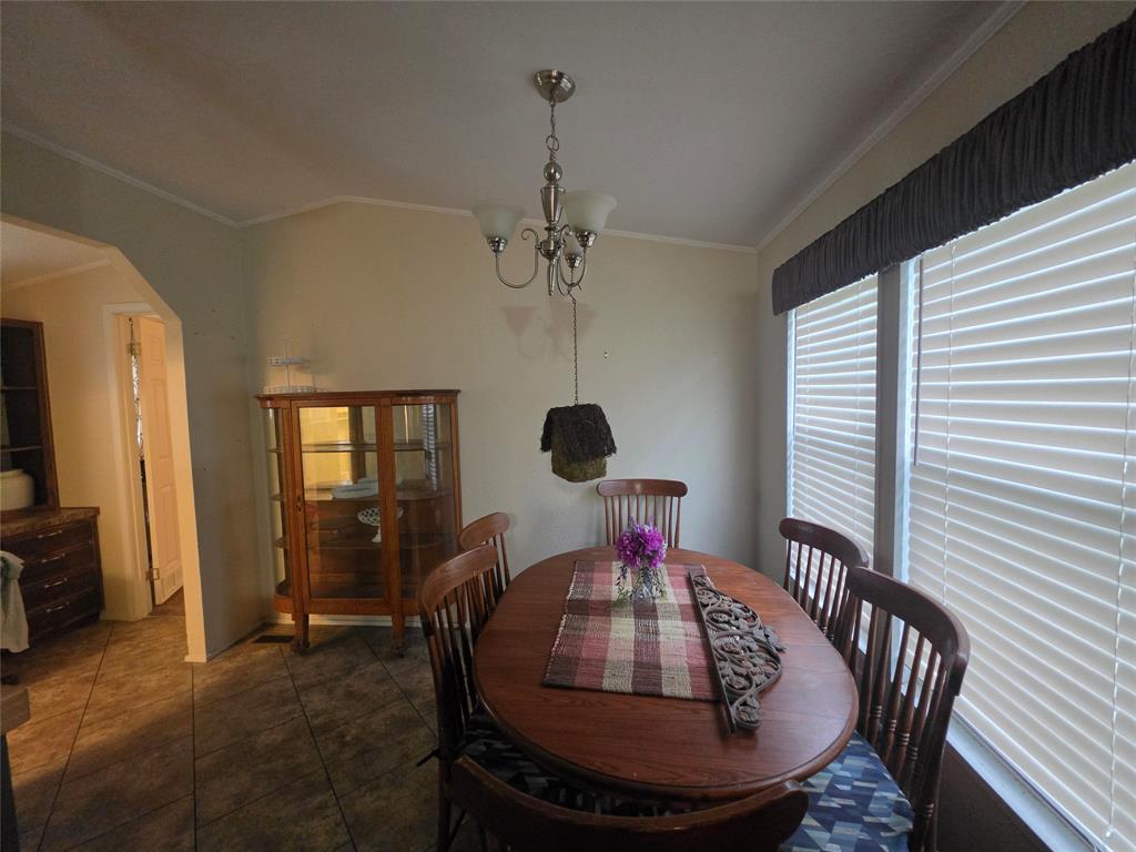 237 High Bluff Drive Property Photo 2