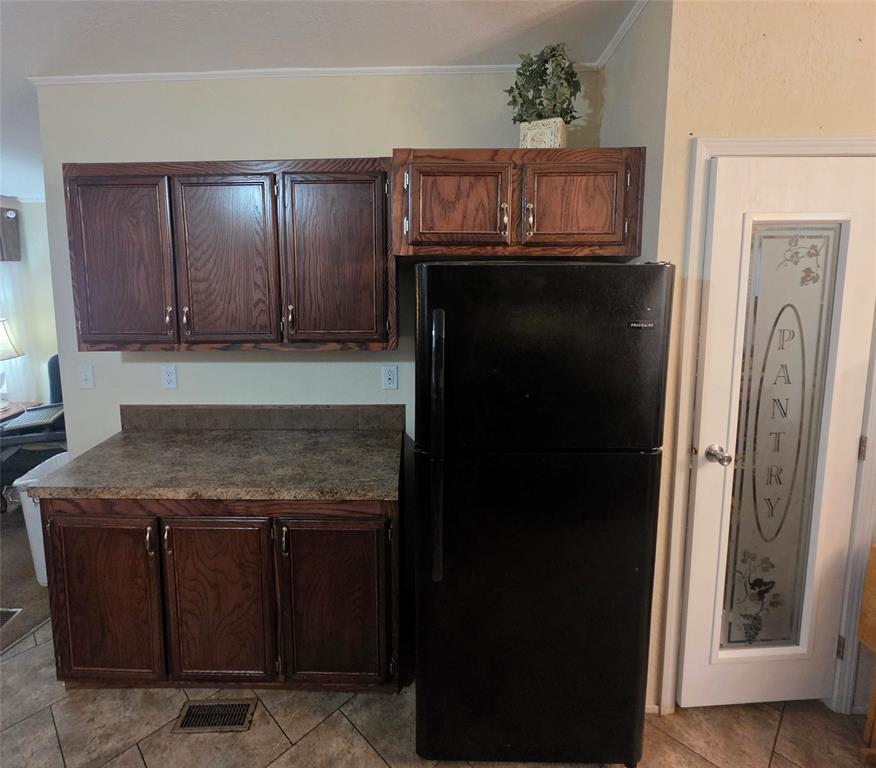 237 High Bluff Drive Property Photo 5