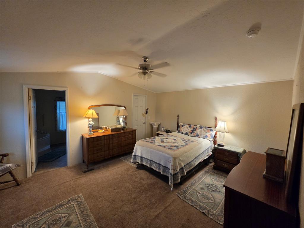 237 High Bluff Drive Property Photo 9