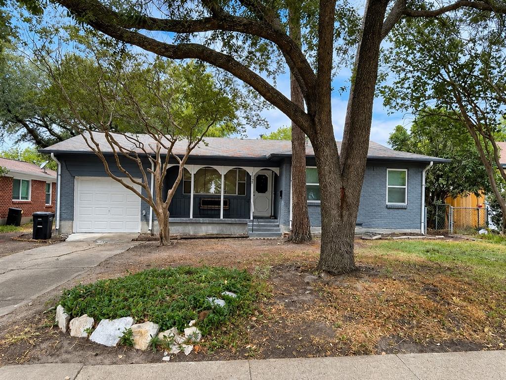 1323 Crestridge Drive Property Photo 1