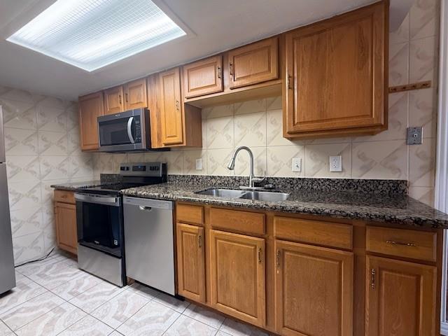 12802 Midway Road 2016 Property Photo 1