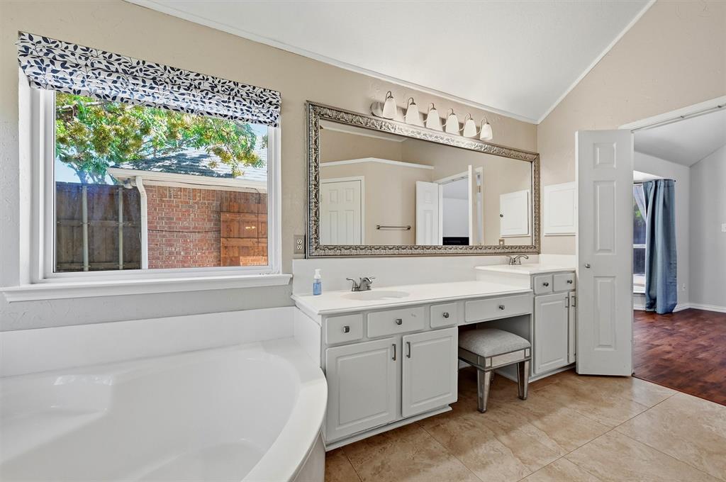 1328 Lighthouse Lane Property Photo 19