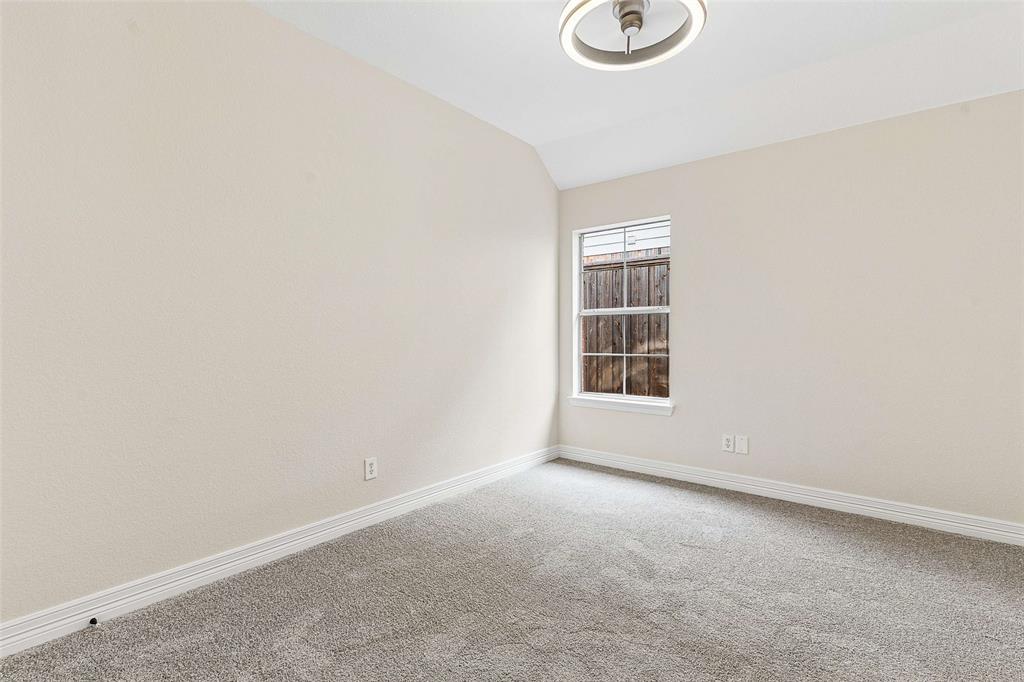 633 Trail Lake Drive Property Photo 14