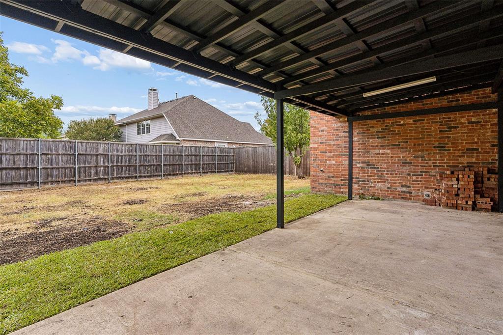 633 Trail Lake Drive Property Photo 19
