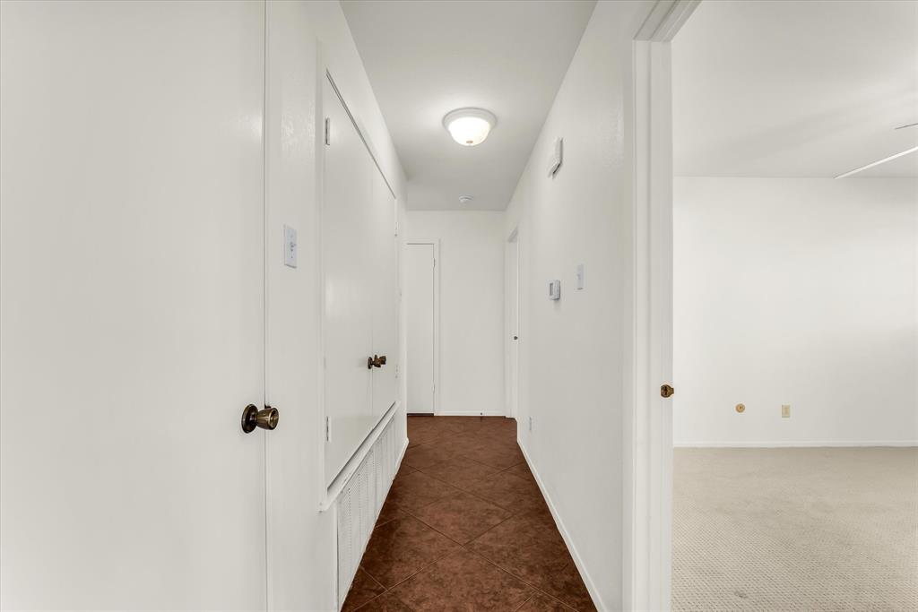 705 Poage Drive Property Photo 13