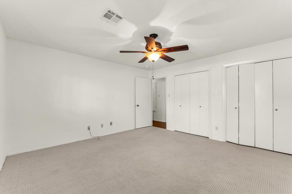 705 Poage Drive Property Photo 16