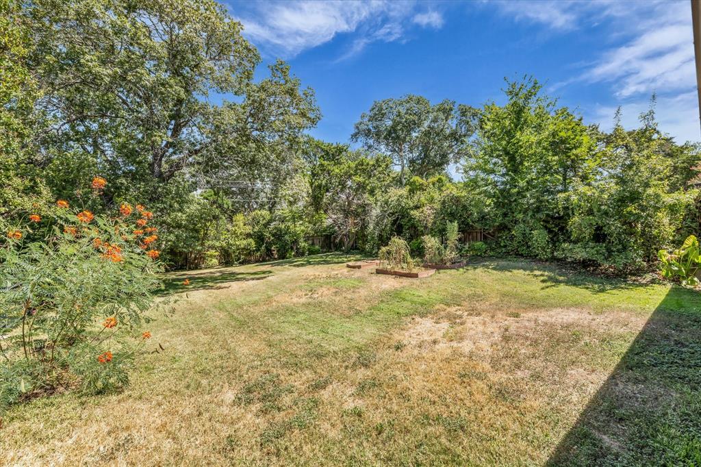 705 Poage Drive Property Photo 25