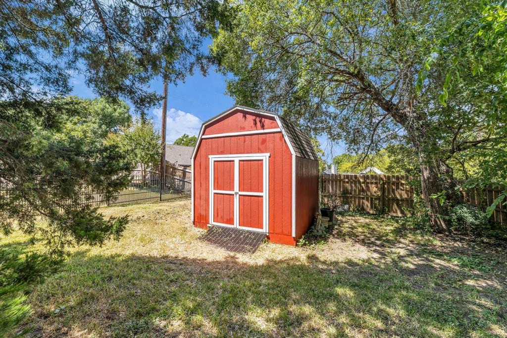 705 Poage Drive Property Photo 30