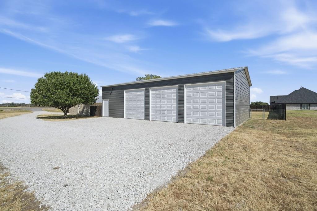 14717 Highway 6 Property Photo 5