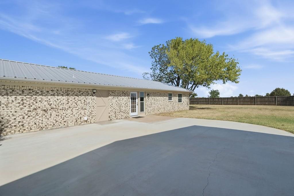 14717 Highway 6 Property Photo 22