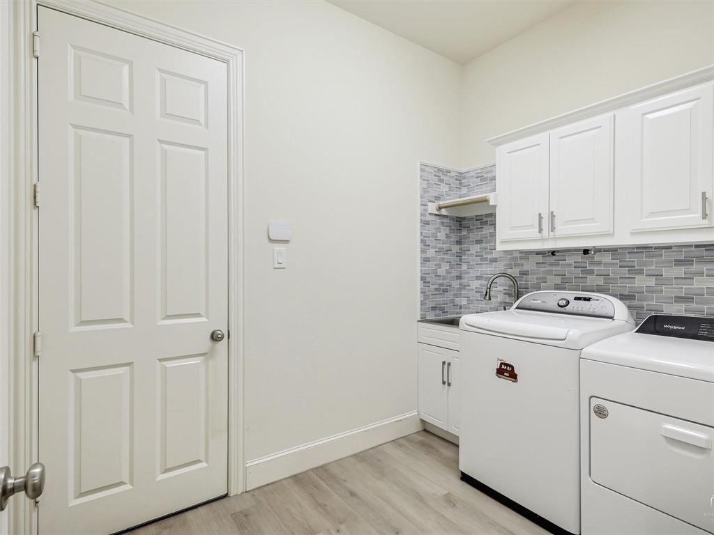 8841 Sutton Drive Property Photo 7