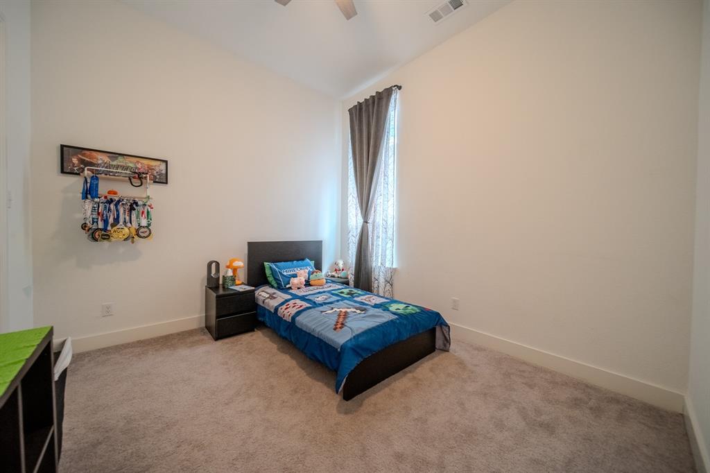 2112 Stilton Cove Property Photo 17