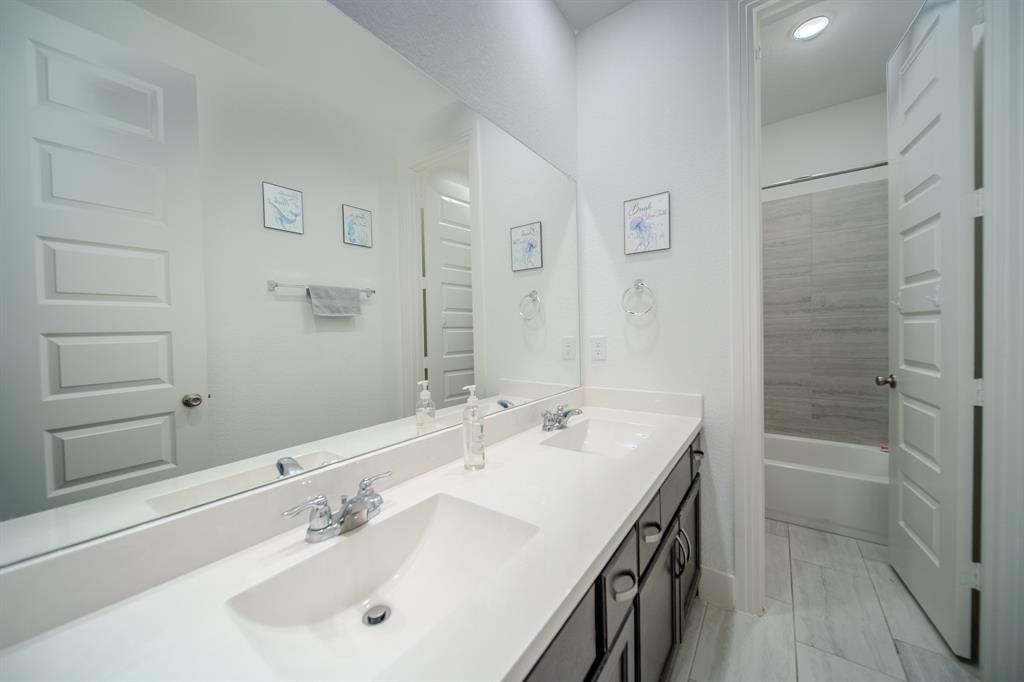 2112 Stilton Cove Property Photo 18