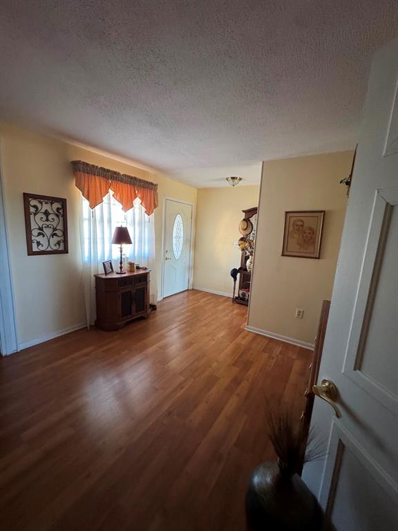 20 Elbert Heights Street Property Photo 3