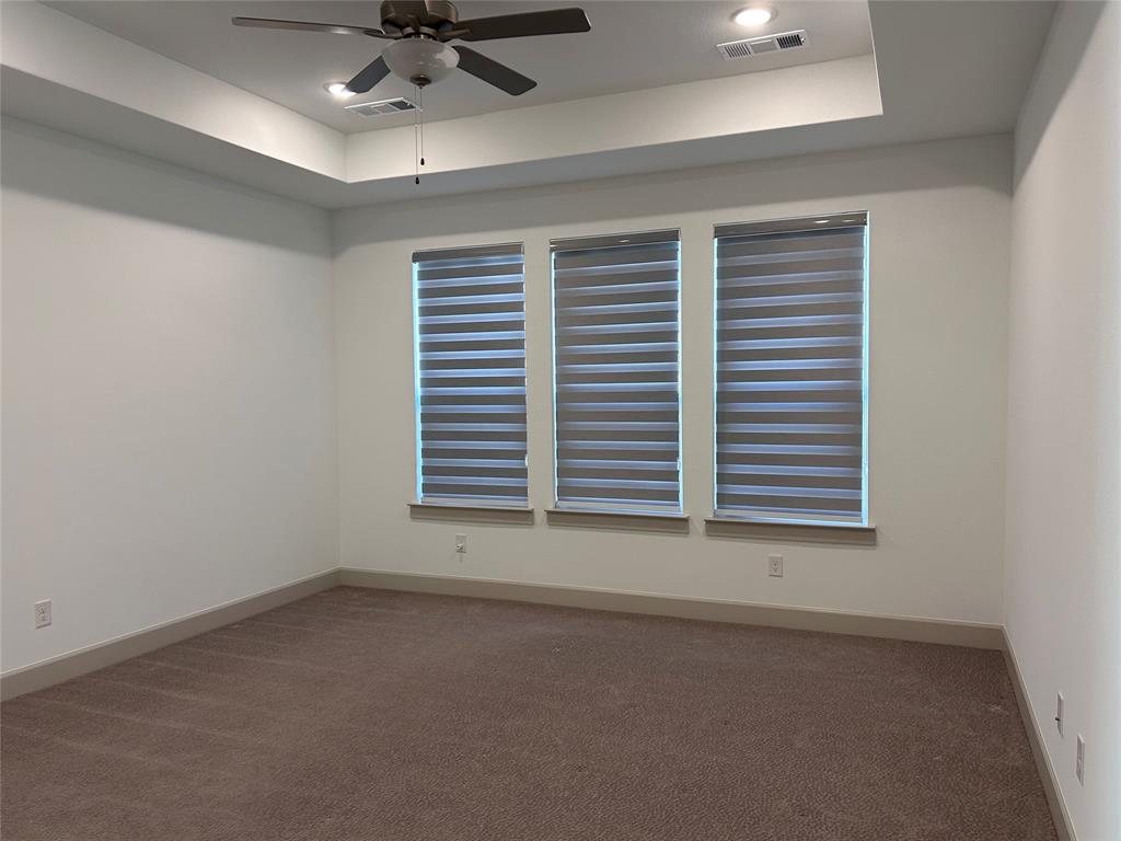 2712 Rolling Meadow Road Property Photo 11